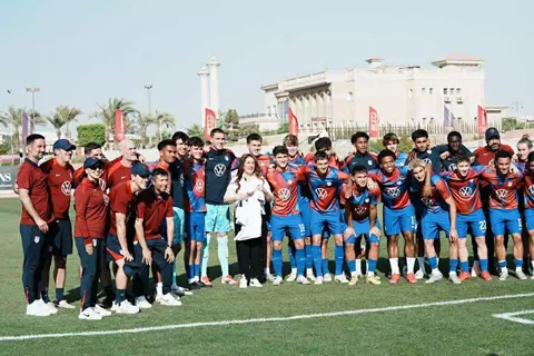 سفيرة الولايات المتحدة تحضر بطولة خوفو للشباب لدعم منتخب بلادها أمام كولومبيا